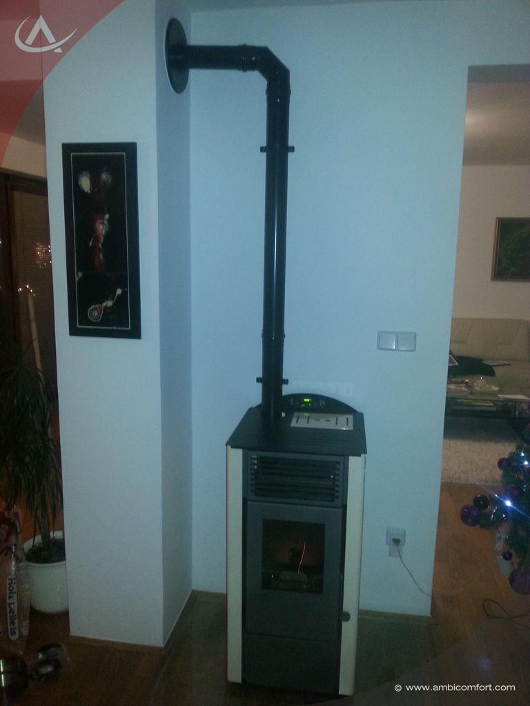 20151223 194201 pellet stove lory