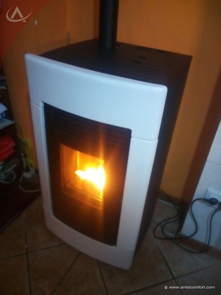 Img 20180420 192742 pellet stove eva calor