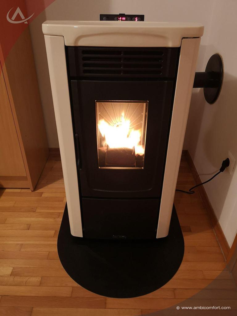 Img 20201120 213415 pellet stove la nordica extraflame giusy